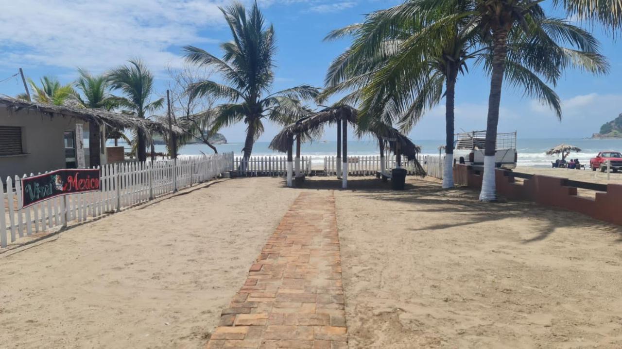 Casa A Pie De Playa Isla De La Piedra Apartment Mazatlan Exterior photo